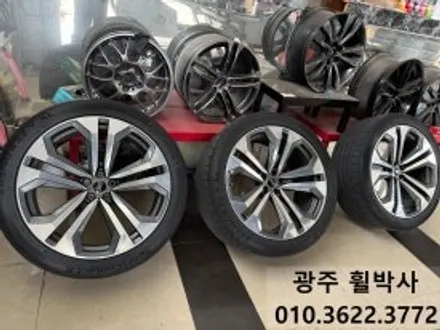 휠박사_<광주아우디Q8 켈리퍼도색(골드)+휠도색(검정반무광)>광주.전남아우디 / 광주 북구 삼각동