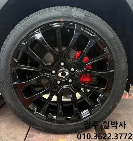 광주휠복원[광주토레스 켈리퍼도색&휠도색]<휠복원도색과 브레이크도색으로 다시 태어난 토레스>광주휠복원.광주휠수리.광주브레이크도색.광주휠도색.광주전남토레스휠도색.전남휠복원 / 광주 북구 삼각동