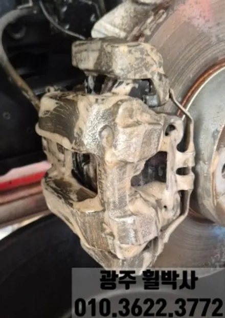 휠박사_광주휠도색켈리퍼도색_BMW휠도색BMW켈리퍼도색_휠복원휠도색브레이크도색 / 광주 북구 삼각동