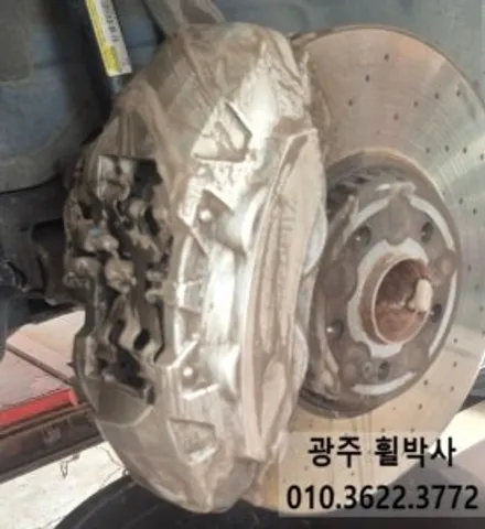 휠박사<벤츠휠도색,벤츠켈리퍼도색 &아우디휠도색,아우디켈리퍼도색 (검정유광휠도색/블랙유광휠도색)>_광주휠도색.휠수리.휠복원.캘리퍼도색.켈리퍼도색.브레이크도색 / 광주 북구 삼각동