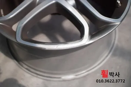휠박사_ 벤츠 밴츠 다이아몬드컷팅휠용접수리 / 광주 북구 삼각동