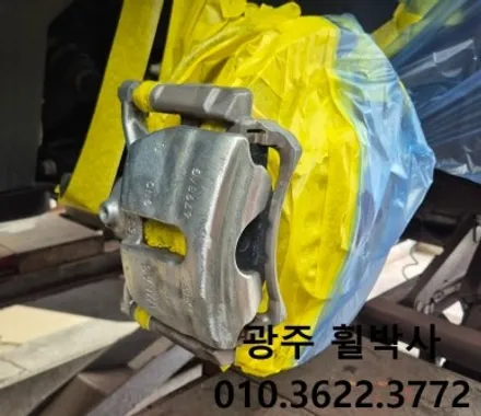 휠박사<광주아우디Q3켈리퍼도색(빨강),아우디휠도색(검정유광휠도색)>_광주켈리퍼도색.광주휠도색.전남휠도색.광주휠복원.광주브레이크도색.광주아우디Q3휠도색.광주아우디Q3켈리퍼도색.전남 / 광주 북구 삼각동