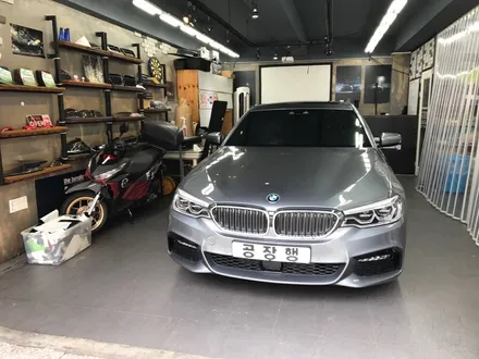 부산BMW신형5시리즈G30 실내랩핑과각종튜닝기 / 부산 수영구 광안동