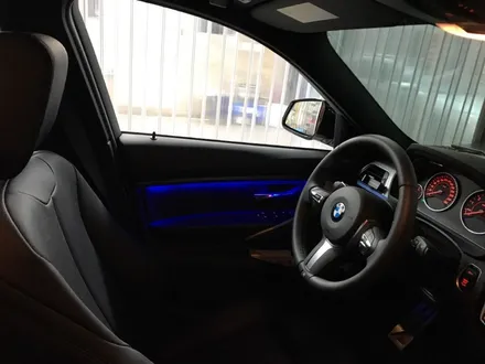 부산엠비언트 bmw3시리즈도어무드등 / 부산 수영구 광안동