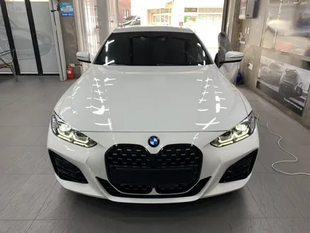 부산루프스킨 BMW신형4시리즈쿠페G22 사이드미러와그릴까지탈바꿈 / 부산 수영구 광안동