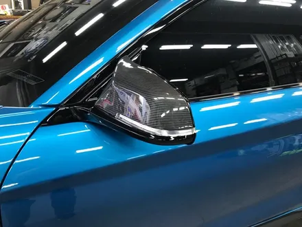 부산BMW의M2사이드미러를리얼카본으로! 풋등엠비언트로무드있게 / 부산 수영구 광안동