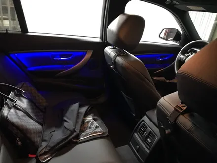 부산엠비언트 bmw3시리즈도어무드등 / 부산 수영구 광안동