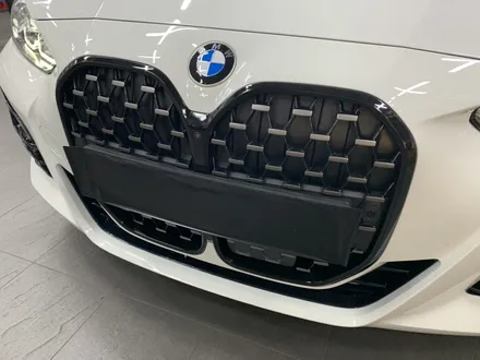 부산루프스킨 BMW신형4시리즈쿠페G22 사이드미러와그릴까지탈바꿈 / 부산 수영구 광안동