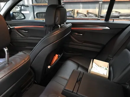 부산실내랩핑과 엠비언트무드등동시시공(bmw5시리즈) / 부산 수영구 광안동
