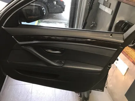부산실내랩핑과 엠비언트무드등동시시공(bmw5시리즈) / 부산 수영구 광안동