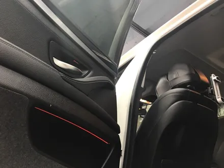 부산BMW5시리즈 포칼ES100K스피커튜닝과가변앰비언트칩교체 / 부산 수영구 광안동