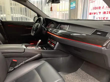 부산앰비언트 BMW5GT실내를5개조명으로꾸며볼까요 / 부산 수영구 광안동