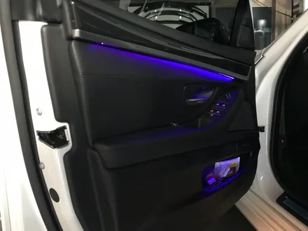 부산BMW5시리즈 가변앰비언트칩교체와4가지컬러구현하기 / 부산 수영구 광안동