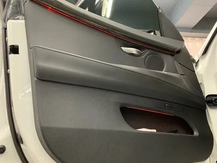 부산앰비언트 BMW5GT실내를5개조명으로꾸며볼까요 / 부산 수영구 광안동
