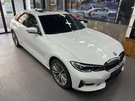 부산BMW3시리즈 전동센터스피커출시 회오리엠비언트까지인스톨 / 부산 수영구 광안동