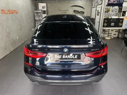 부산BMW6GT튜닝 회오리스피커엠비언트와크리스탈기어봉은필수요소죠 / 부산 수영구 광안동
