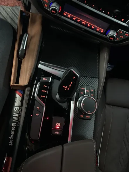 부산실내랩핑 회오리트위터미드우퍼바우어앤윌킨스B&W앰비언트 BMW G30 5시리즈 300대넘었네요 / 부산 수영구 광안동
