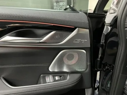부산BMW6GT튜닝 회오리스피커엠비언트와크리스탈기어봉은필수요소죠 / 부산 수영구 광안동