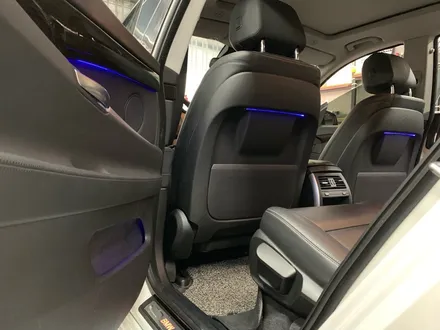 부산앰비언트 BMW5GT실내를5개조명으로꾸며볼까요 / 부산 수영구 광안동