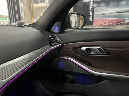 부산BMW3시리즈 전동센터스피커출시 회오리엠비언트까지인스톨 / 부산 수영구 광안동