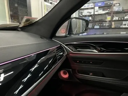 부산BMW6GT튜닝 회오리스피커엠비언트와크리스탈기어봉은필수요소죠 / 부산 수영구 광안동