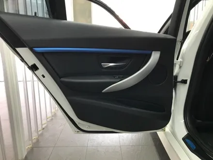 부산엠비언트 bmw3시리즈도어무드등 / 부산 수영구 광안동