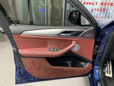 부산BMW회오리엠비언트와스피커교체 X4바우어앤윌킨스끝내주는화려함 / 부산 수영구 광안동