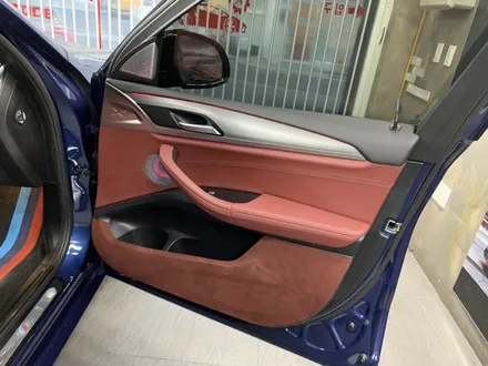 부산BMW회오리엠비언트와스피커교체 X4바우어앤윌킨스끝내주는화려함 / 부산 수영구 광안동