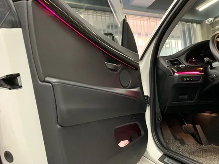 부산앰비언트 BMW5GT실내를5개조명으로꾸며볼까요 / 부산 수영구 광안동