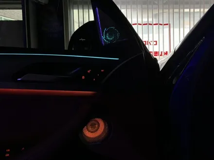 부산BMW회오리엠비언트와스피커교체 X4바우어앤윌킨스끝내주는화려함 / 부산 수영구 광안동