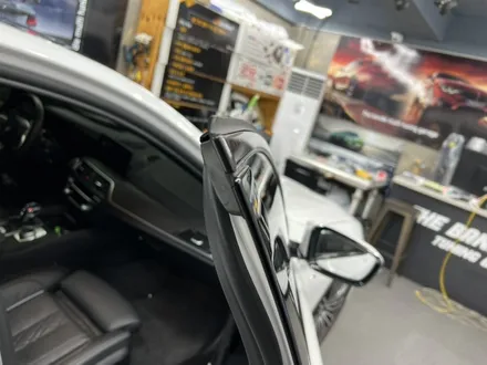부산5시리즈루프스킨 크롬죽이기와사이드데칼대변신 / 부산 수영구 광안동