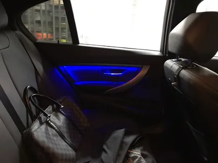부산엠비언트 bmw3시리즈도어무드등 / 부산 수영구 광안동