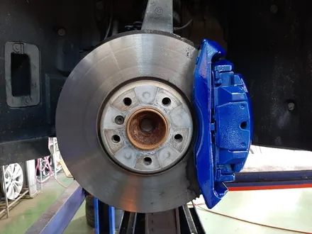 대구경산하양휠복원휠수리휠도색잘하는곳 BMW 5GT 19인치 M5스타일 휠교체 및 켈리퍼도색