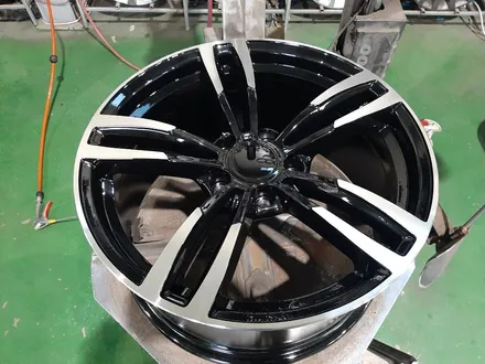 대구경산하양휠도색휠수리휠복원잘하는곳 BMW 120D 18인치 M4스타일 신품휠타이어