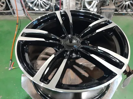 대구경산하양휠도색휠수리휠복원잘하는곳 BMW 120D 18인치 M4스타일 신품휠타이어
