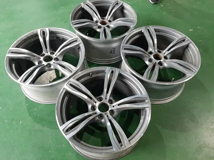 대구경산휠도색/휠수리/휠복원/잘하는곳/BMW/M5/20인치/순정휠/343M/블랙유광