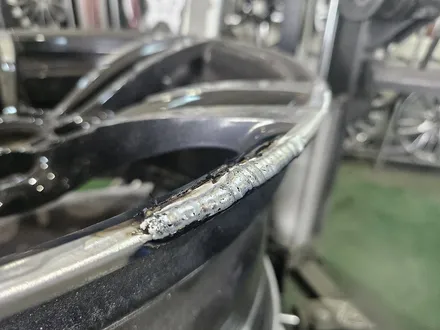 대구/경산/휠도색/휠수리/휠복원/잘하는곳/BMW/437M/19인치/블랙유광/분체휠도색