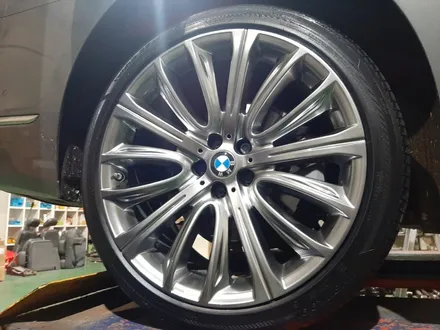 대구경산하양휠도색휠수리휠복원잘하는곳/BMW/7시리즈/20인치/하이퍼실버/한국타이어/신품타이어
