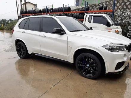 경산대구휠복원휠수리휠도색잘하는고 BMW X5 40D 순정휠 블랙유광 및 켈리퍼도색
