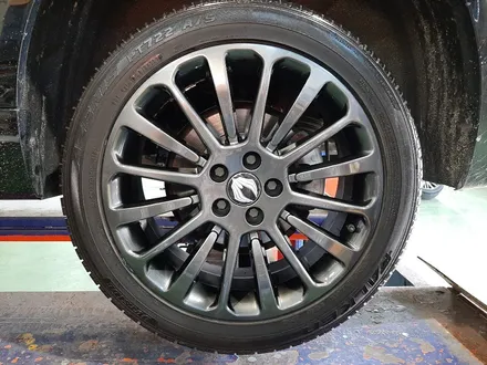대구경산하양휠도색휠수리휠복원잘하는곳 쌍용 체어맨 19인치 순정휠 다크크롬