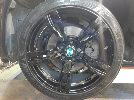 대구경산하양휠도색휠수리휠복원잘하는곳/BMW/5시리즈/19인치/블랙유광