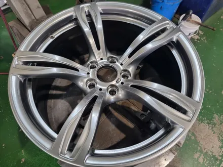 대구/경산/휠도색/휠수리/휠복원/잘하는곳/BMW/M5/343M/20인치/고스트크롬/분체도색