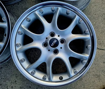 대구/경산/휠도색/휠수리/휠복원/잘하는곳/미니/17인치/2피스/폴리싱/휠볼트