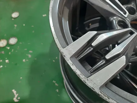 대구경산하양휠도색휠수리휠복원잘하는곳 BMW 6시리즈 M6 스타일 19인치 다이나컷팅