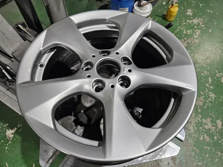 대구/경산/휠도색/휠수리/휠복원/잘하는곳/BMW/E82/120D/17인치/순정휠/실버/분체휠도색