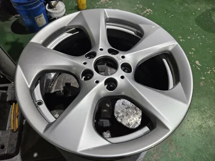 대구/경산/휠도색/휠수리/휠복원/잘하는곳/BMW/E82/120D/17인치/순정휠/실버/분체휠도색