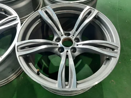 대구경산하양휠도색휠수리휠복원잘하는곳/BMW/F10M5/M5/20인치/순정휠/블랙유광