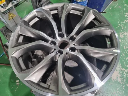 대구경산휠도색휠수리휠복원잘하는곳/BMW/X6/40D/20인치/순정휠/다이나컷팅