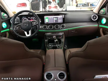 벤츠 E220d 19년식 _ 엠비언트 송풍구 세트 [프론트 + 리어] 교체후기