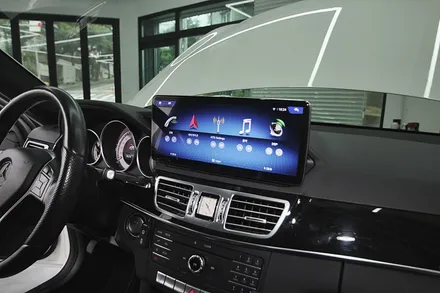 벤츠 E클래스 E220d(W212) 스마트하게 안드로이드 올인원 설치